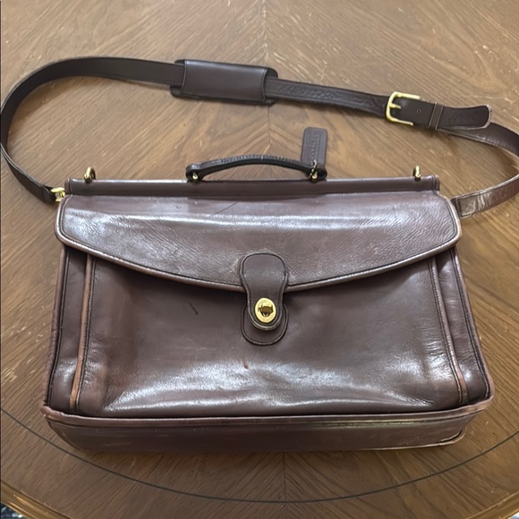 Vintage Coach 059 9124 made in USA Brown Leather Briefcase with Turnlock Closure - Picture 1 of 16